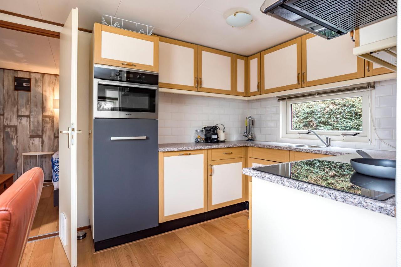 Casa vacanze Groot Hoek Met Airco ,wasmachine, Vaatwasser,droger En Luxe Keuken En Zwembad Op Camping! Immer Besser!