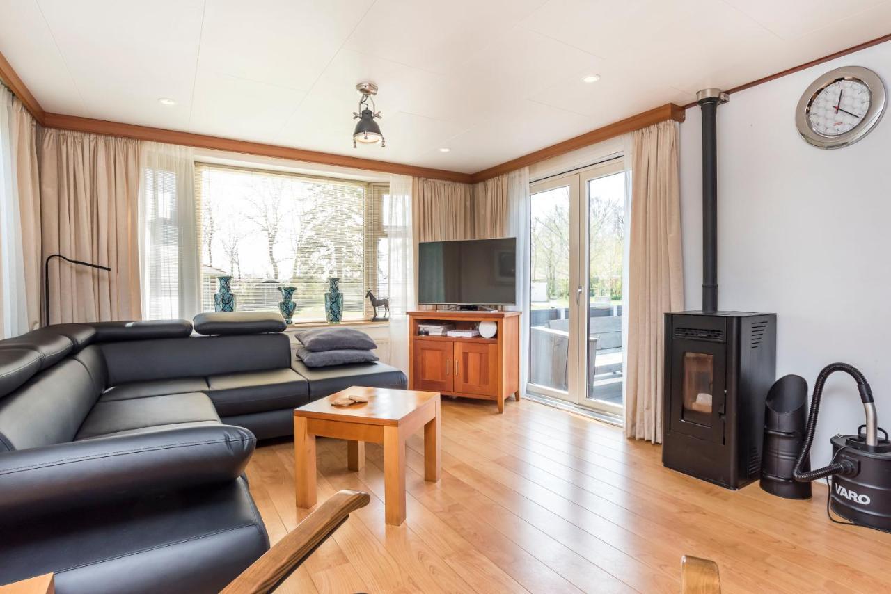 Groot Hoek Met Airco ,wasmachine, Vaatwasser,droger En Luxe Keuken En Zwembad Op Camping! Immer Besser! Casa vacanze *